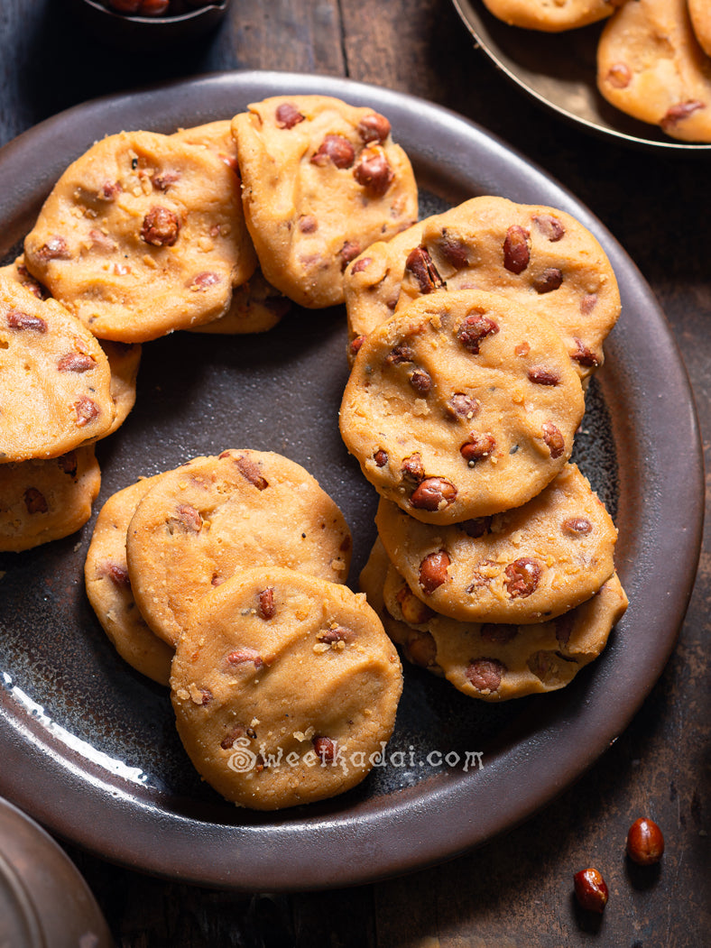Salem Groundnut Thattai.