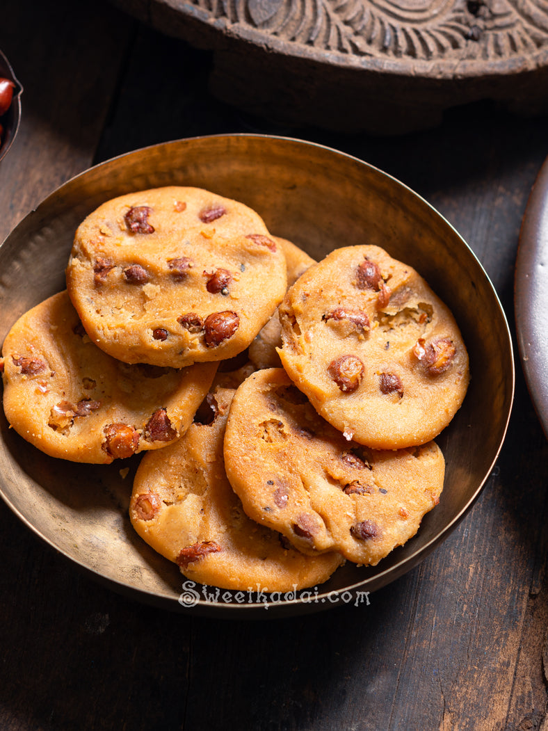 Salem Groundnut Thattai.