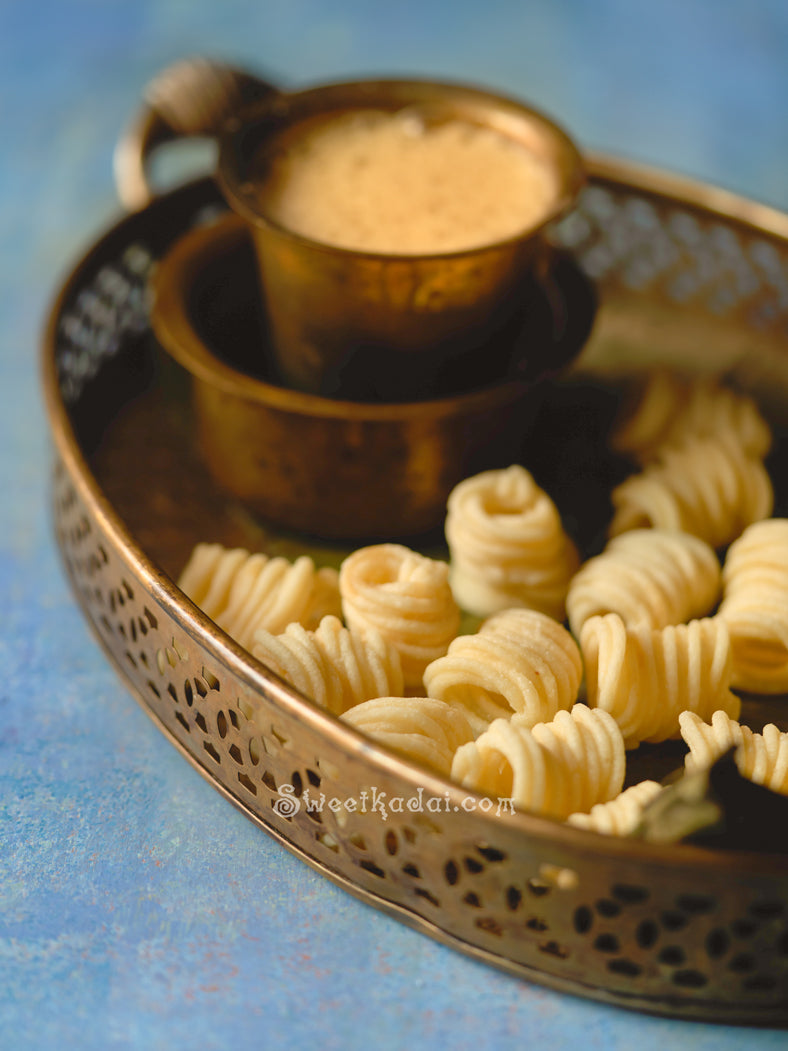 Garlic Murukku